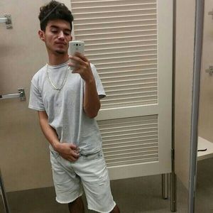 Meet your Posher, Joel